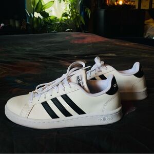 Adidas Classic White with Black Stripes Sneakers